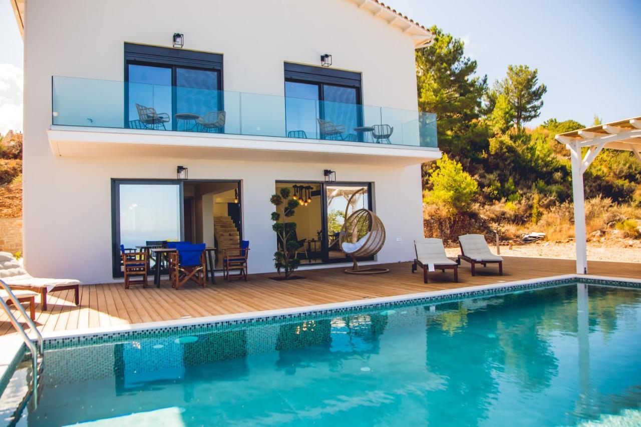 Villa Fabiana Kalamitsi  Exterior photo